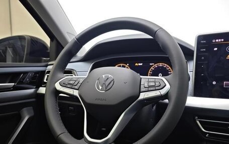 Volkswagen Lavida, 2023 год, 1 505 000 рублей, 13 фотография