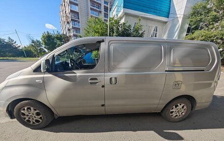 Hyundai Grand Starex Grand Starex I рестайлинг 2, 2011 год, 1 100 000 рублей, 2 фотография