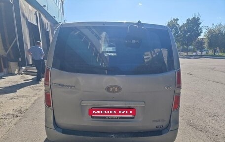 Hyundai Grand Starex Grand Starex I рестайлинг 2, 2011 год, 1 100 000 рублей, 3 фотография