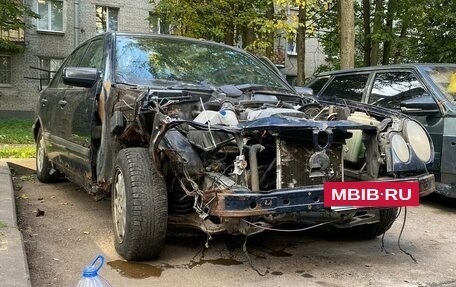 Mercedes-Benz E-Класс, 1996 год, 70 000 рублей, 3 фотография