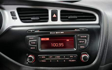 KIA cee'd III, 2014 год, 996 000 рублей, 18 фотография