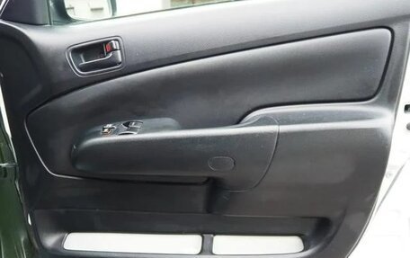 Toyota Succeed I рестайлинг, 2014 год, 808 000 рублей, 32 фотография