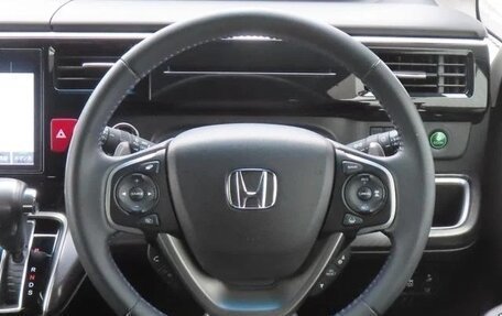 Honda Stepwgn IV, 2021 год, 2 190 000 рублей, 9 фотография