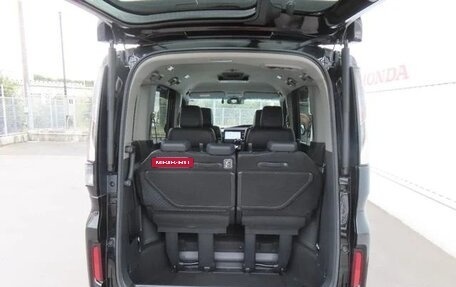 Honda Stepwgn IV, 2021 год, 2 190 000 рублей, 34 фотография