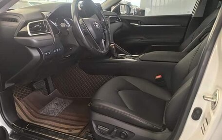 Toyota Camry, 2022 год, 1 700 230 рублей, 8 фотография