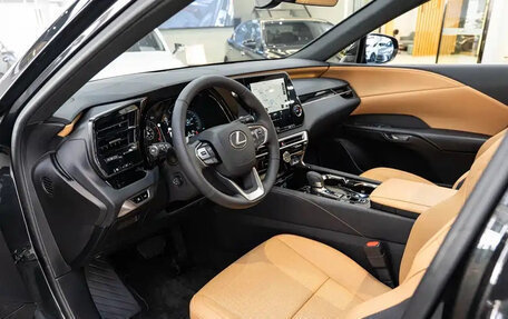 Lexus RX IV рестайлинг, 2025 год, 6 490 099 рублей, 9 фотография