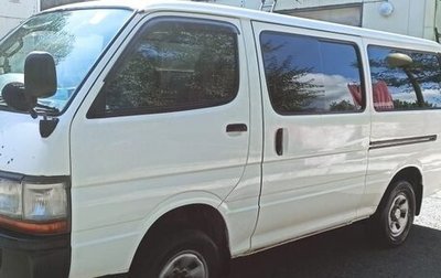 Toyota RegiusAce, 2002 год, 900 000 рублей, 1 фотография