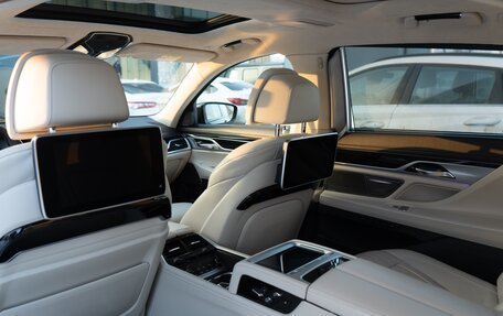 BMW 7 серия, 2020 год, 6 900 000 рублей, 13 фотография