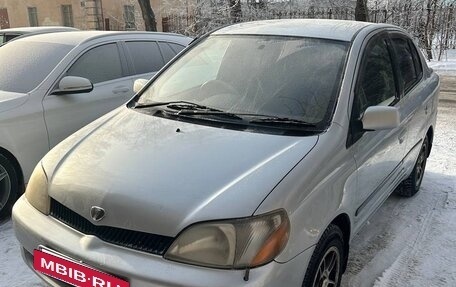 Toyota Platz, 2000 год, 365 000 рублей, 2 фотография