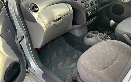 Toyota Platz, 2000 год, 365 000 рублей, 21 фотография