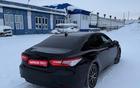 Toyota Camry, 2021 год, 3 000 000 рублей, 6 фотография