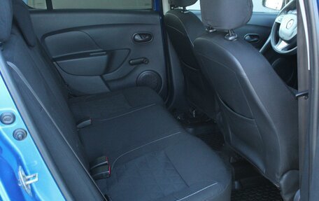 Renault Sandero II рестайлинг, 2016 год, 945 000 рублей, 17 фотография