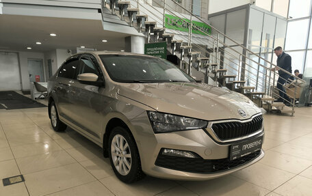 Skoda Rapid II, 2021 год, 1 380 000 рублей, 3 фотография