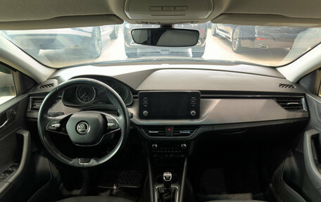 Skoda Rapid II, 2021 год, 1 380 000 рублей, 17 фотография