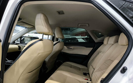 Lexus NX I, 2015 год, 2 670 000 рублей, 15 фотография