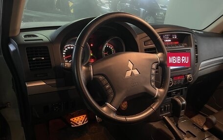 Mitsubishi Pajero IV, 2013 год, 2 300 000 рублей, 9 фотография