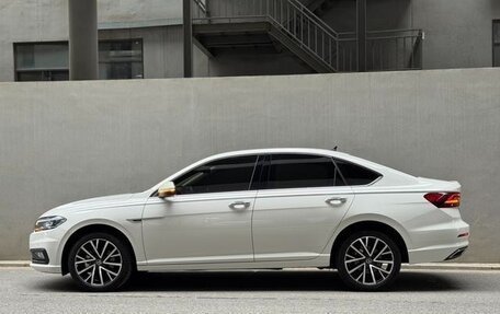 Volkswagen Lavida, 2022 год, 1 509 500 рублей, 3 фотография