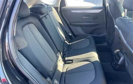 BMW 2 серия Active Tourer F45, 2015 год, 1 050 000 рублей, 6 фотография