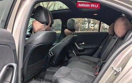 Mercedes-Benz A-Класс, 2022 год, 1 640 000 рублей, 9 фотография