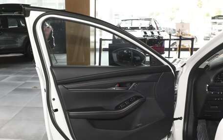 Mazda 3, 2025 год, 2 560 000 рублей, 23 фотография