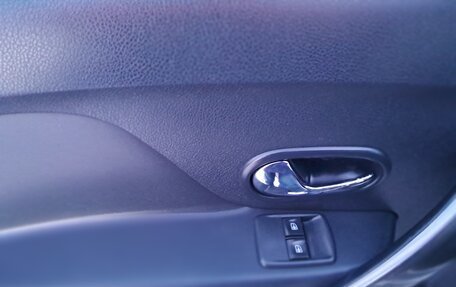 Renault Logan II, 2014 год, 690 000 рублей, 16 фотография