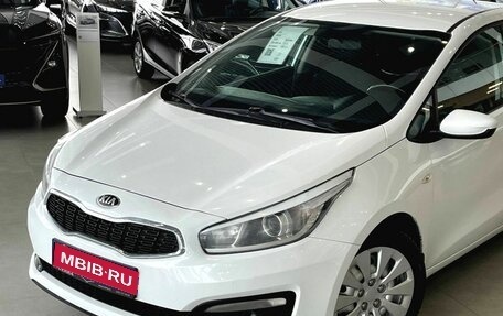KIA cee'd III, 2016 год, 1 100 000 рублей, 2 фотография