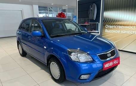 KIA Rio II, 2010 год, 650 000 рублей, 3 фотография