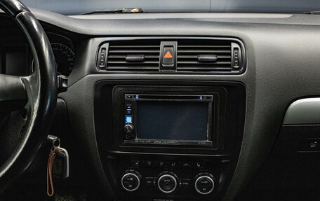 Volkswagen Jetta VI, 2012 год, 999 000 рублей, 7 фотография