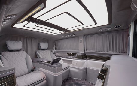 Mercedes-Benz V-Класс, 2025 год, 49 950 000 рублей, 2 фотография