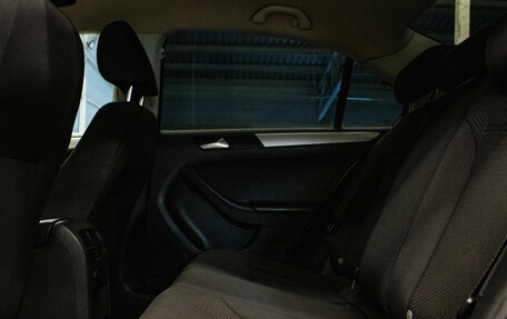 Volkswagen Jetta VI, 2012 год, 999 000 рублей, 10 фотография