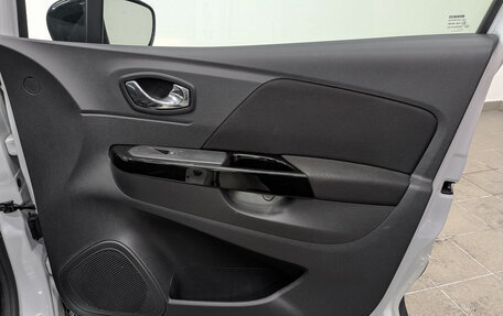 Renault Kaptur I рестайлинг, 2016 год, 1 395 000 рублей, 24 фотография