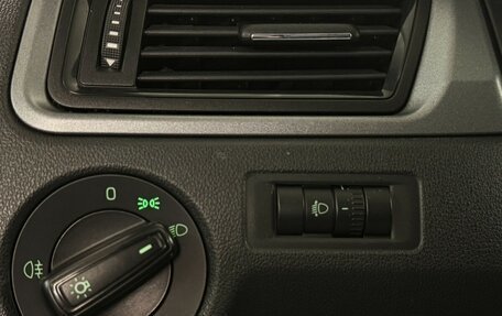 Skoda Rapid I, 2017 год, 1 150 000 рублей, 8 фотография