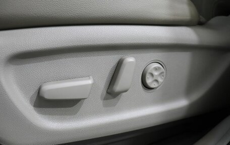 KIA Carnival III, 2018 год, 2 770 000 рублей, 12 фотография