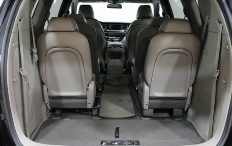 KIA Carnival III, 2018 год, 2 770 000 рублей, 23 фотография