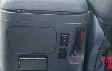 Toyota Land Cruiser Prado 90 рестайлинг, 1997 год, 800 000 рублей, 20 фотография