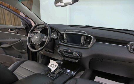 KIA Sorento III Prime рестайлинг, 2018 год, 2 095 000 рублей, 5 фотография