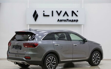 KIA Sorento III Prime рестайлинг, 2018 год, 2 175 000 рублей, 2 фотография