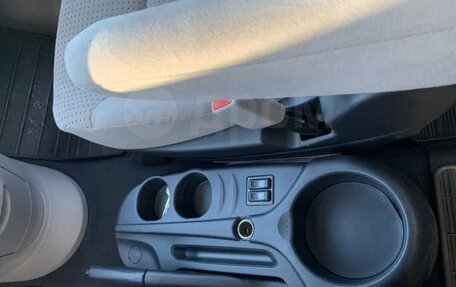 Mitsubishi Grandis, 2004 год, 855 000 рублей, 15 фотография