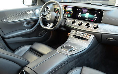Mercedes-Benz E-Класс, 2020 год, 4 740 000 рублей, 35 фотография