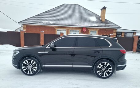 Volkswagen Touareg III, 2021 год, 5 700 000 рублей, 3 фотография