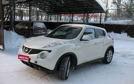 Nissan Juke II, 2011 год, 1 090 000 рублей, 2 фотография
