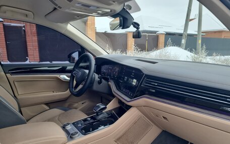 Volkswagen Touareg III, 2021 год, 5 700 000 рублей, 12 фотография