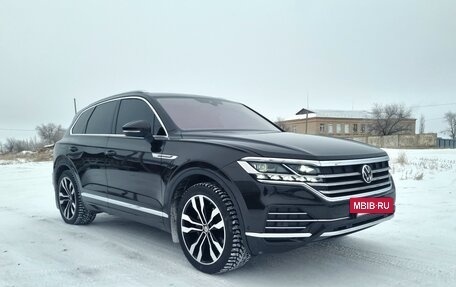 Volkswagen Touareg III, 2021 год, 5 700 000 рублей, 6 фотография