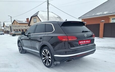 Volkswagen Touareg III, 2021 год, 5 700 000 рублей, 7 фотография