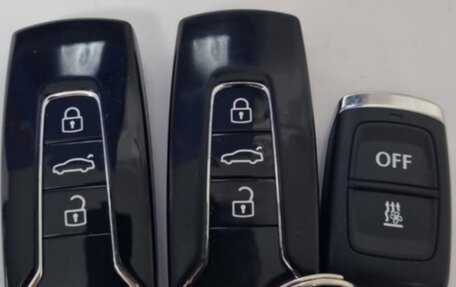 Volkswagen Touareg III, 2021 год, 5 700 000 рублей, 26 фотография