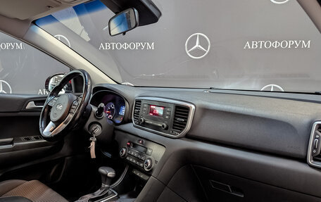 KIA Sportage IV рестайлинг, 2018 год, 2 050 000 рублей, 13 фотография