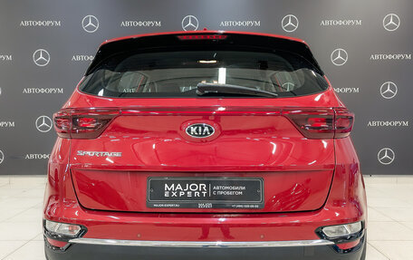 KIA Sportage IV рестайлинг, 2018 год, 2 050 000 рублей, 6 фотография