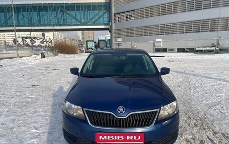 Skoda Rapid I, 2018 год, 985 000 рублей, 6 фотография