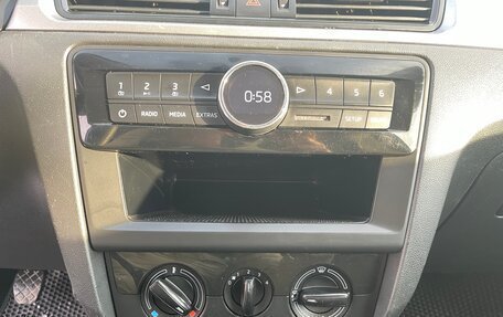 Skoda Rapid I, 2018 год, 985 000 рублей, 16 фотография