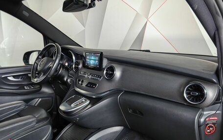 Mercedes-Benz V-Класс, 2019 год, 4 850 000 рублей, 12 фотография